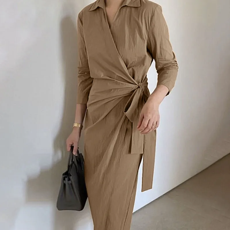 Britta - Elegant Wrap Dress