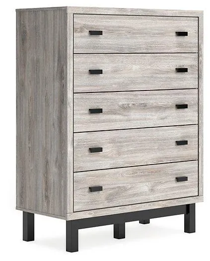 Vessalli Chest of Drawers