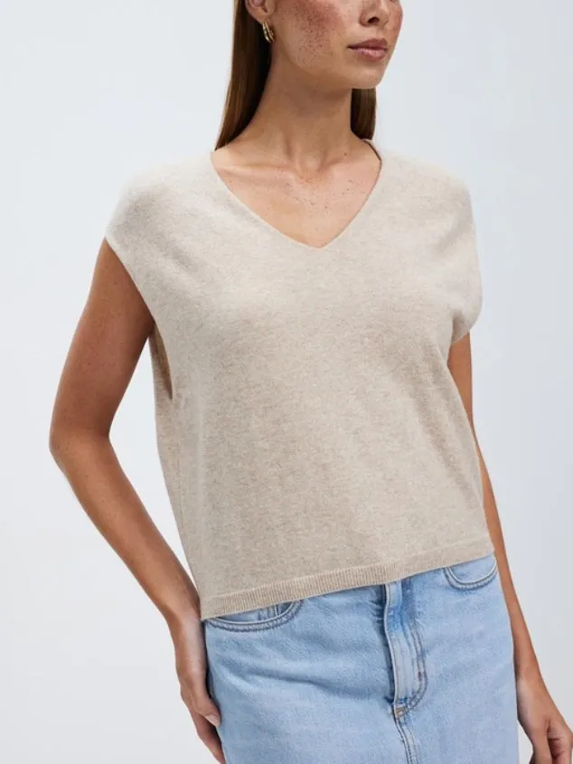 Women's Simple Fashion Wool Sand Vest - Peyton Top